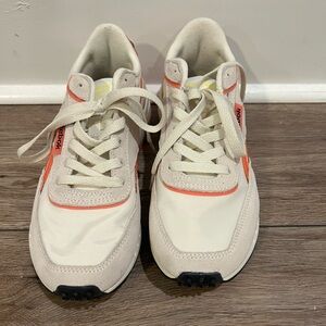 Reebok size 7 1/2 old school